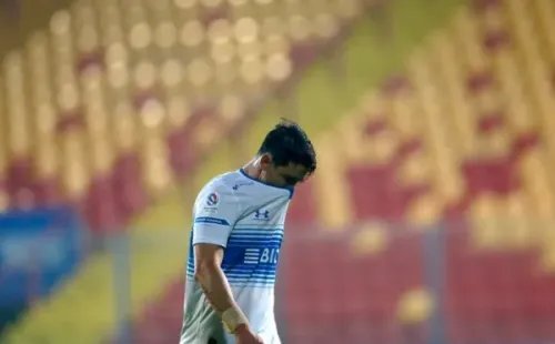 Fernando Zampedri será una de las bajas que tendrá la UC para el partido ante Atlético Nacional. Foto: Agencia UNO.