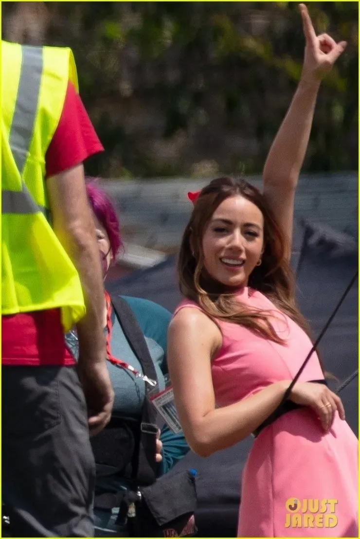 Primeras imágenes desde el set de la serie en acción real de Las Chicas Superpoderosas.(2)