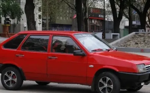Lada Samara, un auto clásico de los que se usaba a principio de los años 90 en nuestro país. Foto: Archivo