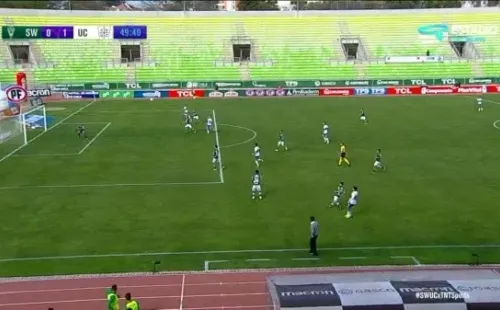 El cruzado no dudó en pegarle al arco(FOTO: TNT Sports)