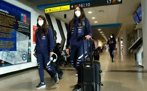 La Roja partió a Europa para jugar los amistosos contra Eslovaquia y Alemania. (Fotos: ANFP)