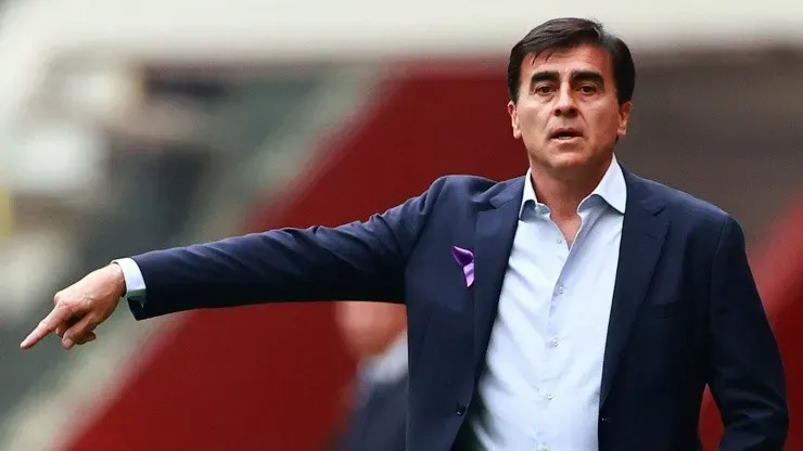 Gustavo Quinteros, entrenador de Colo Colo en 2021