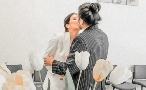 Las postales del matrimonio de Felipe Avello.(1)