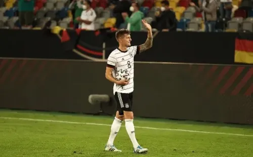 Toni Kroos llega tras una gran temporada con Real Madrid. (Foto: Getty Images)