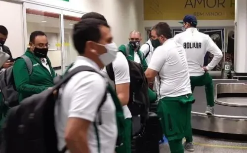El plantel de Bolivia llegó a Brasil para disputar la Copa América. Foto: Conmebol