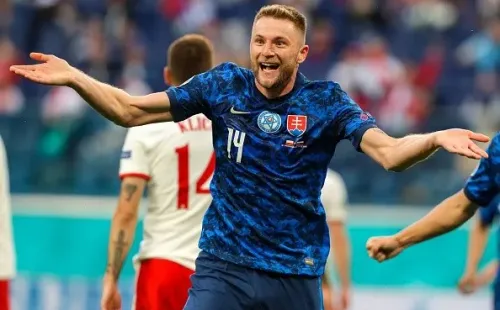 Eslovaquia debutó en la Euro 2020 con triunfo contra Polonia y Lewandowski.