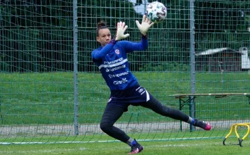Endler entrenaba con La Roja en Frankfurt para el amistoso ante Alemania cuando ocurrió el trágico episodio con Eriksen en la Eurocopa.