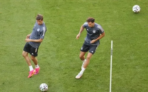 El entreamiento de los germanos fue interrumpido por un intruso de 14 años.