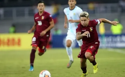 PEREIRA, COLOMBIA - JANUARY 30 : Yeferson Alberto Soteldo of Venezuela on action ,during a match between Argentina U23 and Venezuela U23 as part of CONMEBOL Preolimpico 2020 at Estadio Hernan Ramirez Villergas on January 30, 2020 in Pereira, Colombia. (Photo by MB Media/Getty Images)-Not Released (NR)