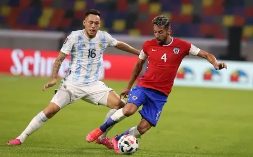 Chile no pudo conseguir ante Argentina en dos ocasiones el triunfo 300, que redondee la historia de la Roja. Foto: Agencia Uno.