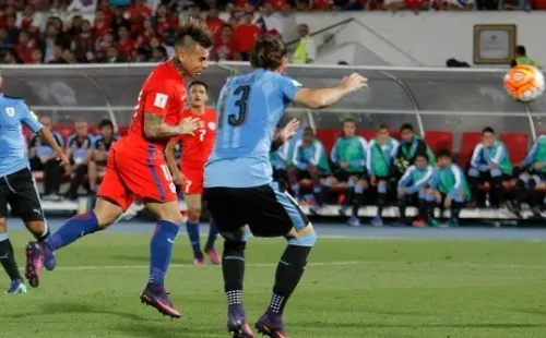 A horas del partido entre Uruguay y Chile hay un detenido de la delegación charrúa (Getty Images)