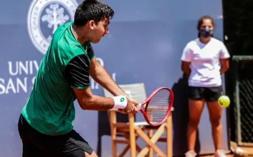 Barrios logró un gran triunfo en Inglaterra para meterse al cuadro principal de Wimbledon. Foto: Agencia Uno.