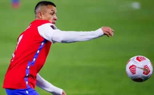 Alexis Sánchez se recupera intentando llegar a Copa América. Foto: Agencia Uno