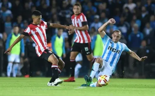 Díaz dijo adiós a Racing tras un exitoso paso de 3 años por el club de Avellaneda.