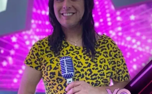 El imitador de Steve Perry, Nicolás Cid, es el ganador de la tercera temporada de    Yo Soy.(2)