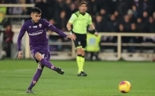 Pulgar ha tenido buenas temporadas en la Fiorentina, por eso lo buscan desde España. Foto: Getty.
