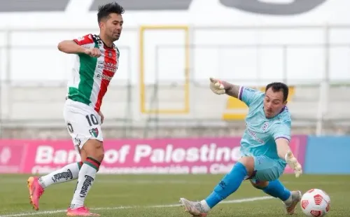 Lucho Jiménez demostró su calidad en el triunfo de Palestino sobre Deportes Concepción (Agencia Uno)