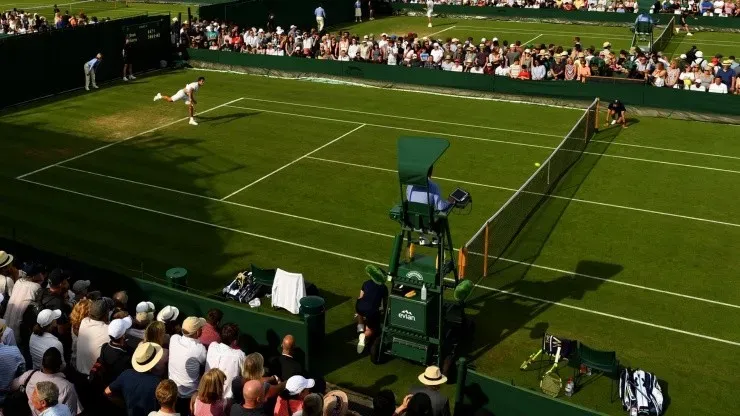 Cristian Garin, tenista chileno en el Abierto de Wimbledon de tenis
