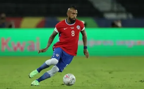 El King se llevó todos los dardos del Pollo Véliz tras la eliminación de La Roja de Copa América.