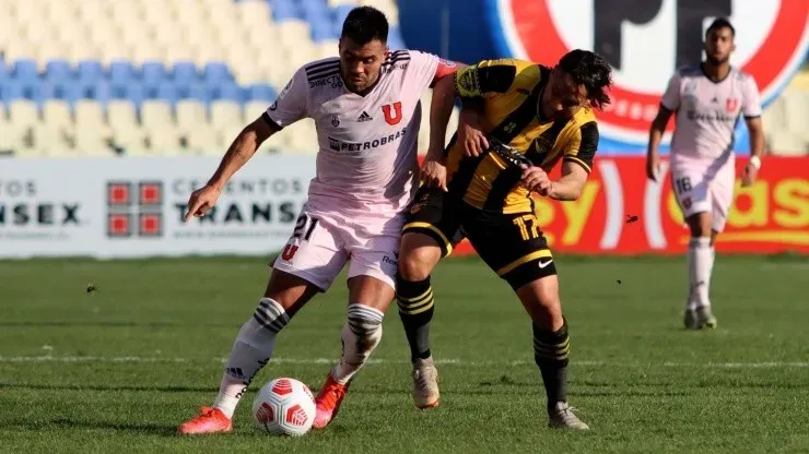 Arturo Sanhueza, capitán de Fernández Vial en Copa Chile