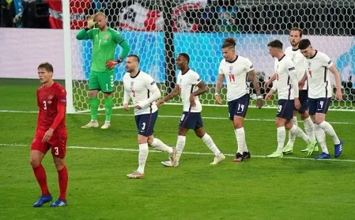 Inglaterra pone el empate contra Dinamarca en la Eurocopa.