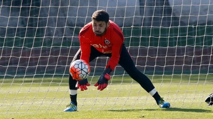 Paulo Garcés, arquero de la selección chilena en 2015