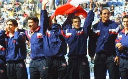 Reinaldo Navia recordó la hazaña de Chile en Sídney 2000 para motivar a La Roja femenina previo a Tokio 2020.