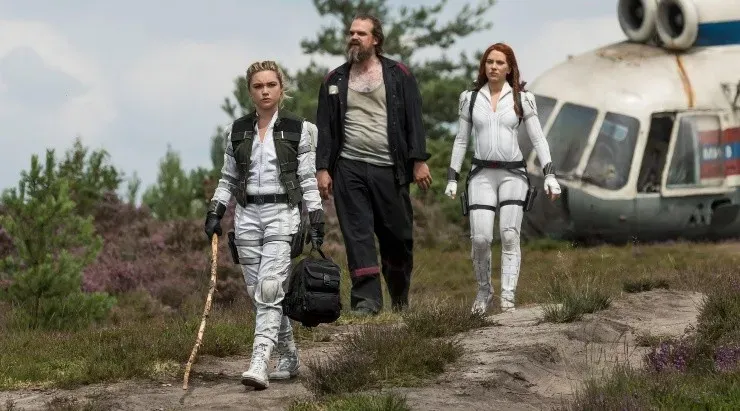 Yelena Belova, Red Guardian y Natasha Romanoff en    Black Widow.