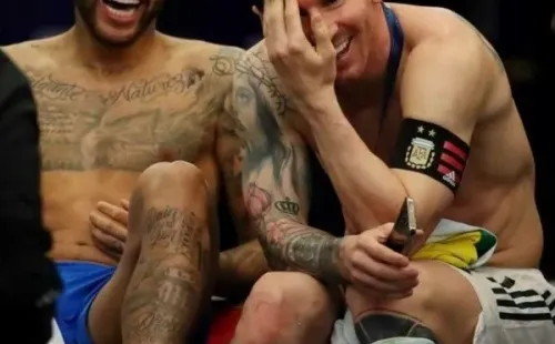 Neymar y Messi terminaron felices tras el partido. Foto: Copa América