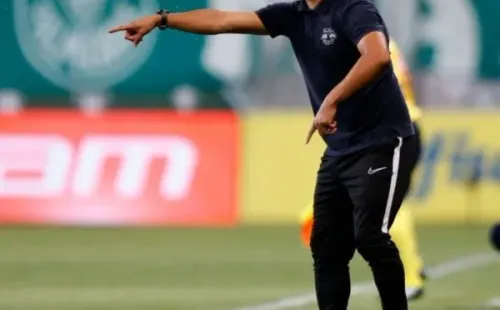 Claudio Maldonado durante un partido de Bragantino. Foto: @maldonadooficial