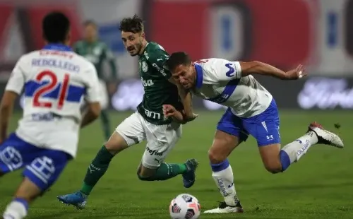 Un penal mal cobrado arruinó las chances de la UC de llegar con ventaja a la revancha ante el Verdao en Brasil.