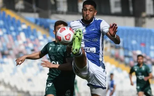 Antofagasta hizo más grande la crisis de Santiago Wanderers. Foto: Agencia Uno