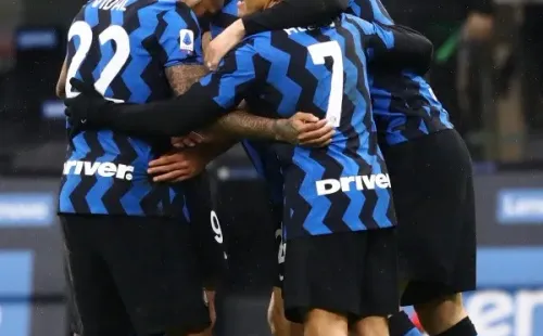 Alexis y el King están cerca de conocer si seguirán o no en el Inter.