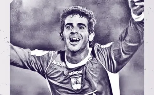 Defensor Sporting, club formador de Martínez, publicó una emotiva fotografía con sus respectivas condolencias.