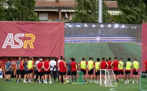 Mou usa los drones para mostrarle a sus jugadores cómo mejorar.