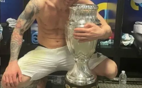 El registro de Lio con el trofeo alcanzó más de 20 millones de likes en Instagram.