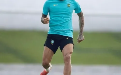 El histórico lateral de 38 años ya está en Japón para los Juegos Olímpicos. imagen: @danialves