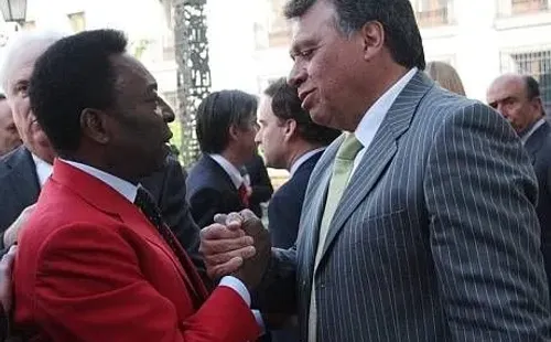 Pelé y su privilegio de ser amigo de Elías Figueroa.