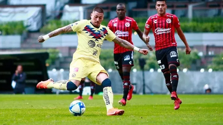 Nicolás Castillo vuelve al fútbol chileno