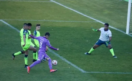 Concepción y Colina repartieron puntos en la 8° fecha de la tercera categoría del futbol nacional. (Foto: Agencia Uno)