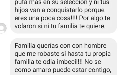 Los mensajes de acoso que recibió la ex pareja de Amaro Gómez-Pablos, Fernanda Valdivia, y que ella compartió en su Instagram.(9)