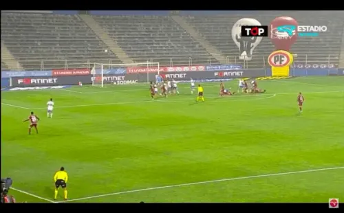 Otra de las cámaras en el supuesto penal de Universidad Católica ante Deportes La Serena. Foto: TNT Sports