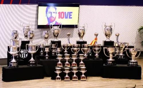 Barcelona presenta todos los trofeos ganados por el club mientras estuvo Lionel Messi (Getty Images)