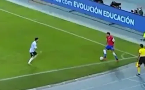 Maripán maravilló con su finta a Messi en Copa América. Ahora ambos se reencontrarán en la Ligue 1 de Francia.