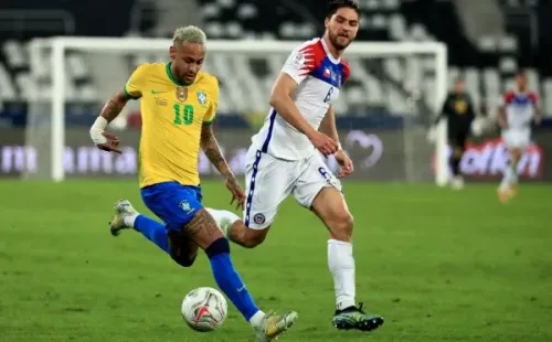 Sierralta viene de disputar la Copa América 2021 con la selección chilena.