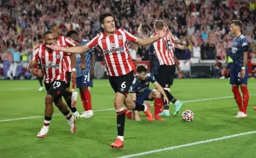 Brentford festejó en su debut en la Premier League ante el Arsenal. (Foto: Getty Images)
