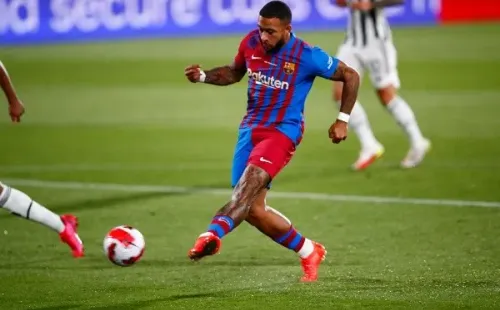 Memphis, la gran figura en la pretemporada, está listo para debutar en La Liga tras la baja de sueldo de Piqué. Foto: Getty Images