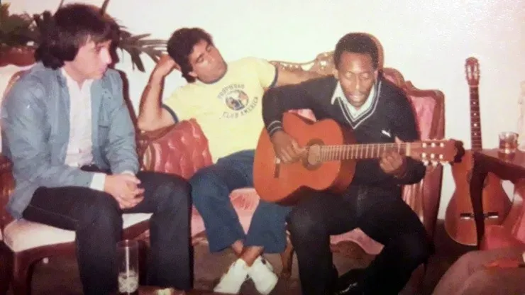 Wildo, Carlos Reinoso y Pelé en México