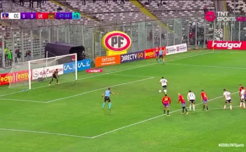 Penal y gol de Colo Colo