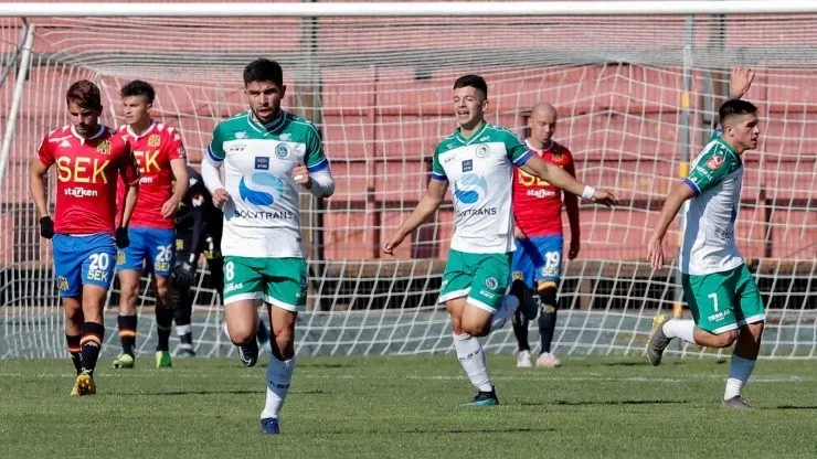 Deportes Puerto Montt lleva los colores de KS7 en Primera B